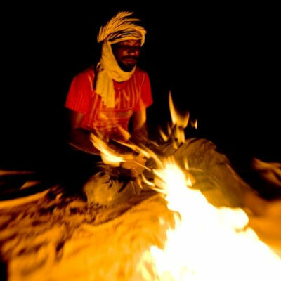 كلمات الحياة" ، "أخبار سارة" ، "ترانيم الإنجيل" - اللغات الرئيسية المست