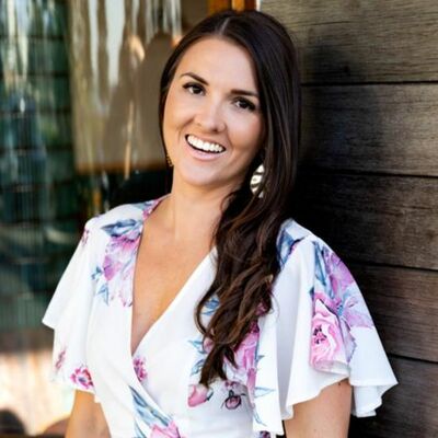 Stephanie Zee - Why Most People Are Only Playing At 50% And How You Can Play At 100