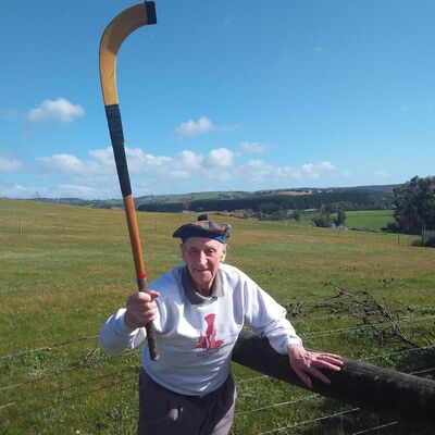 Gary Innes talks to Donald 'Dodo' MacDonald