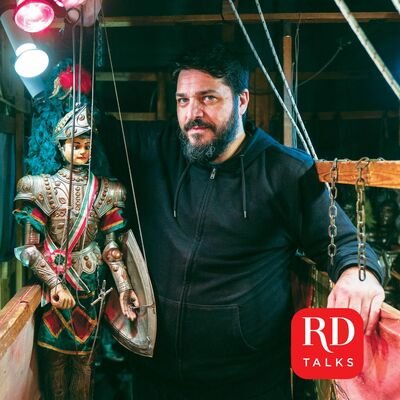 Pulling the strings of history