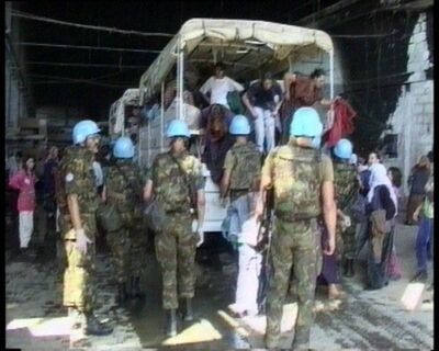 Heeft Dutchbat wel voldoende gedaan om de enclave Srebrenica te verdedigen?