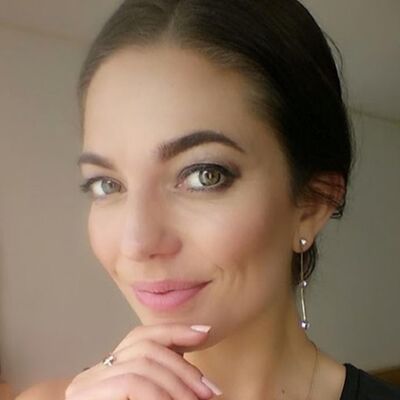 #11 Wie ben ik echt? Mandy Ronda