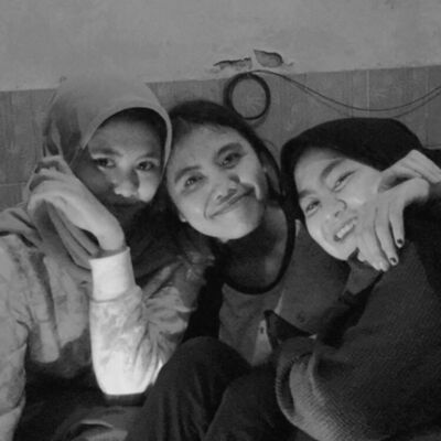 Sahabat kok gitu sih ?