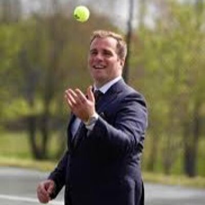 Tim Bainton (Bluechip Sports Management) & Sarah Stone (Women's Tennis Coaching Association)