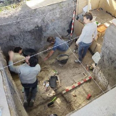 Primeros pasos humanos en América del Sur: caminando entre Gonfoterios