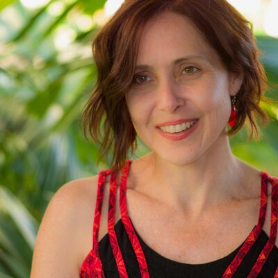 The Hague Pearls - Renée Tentori