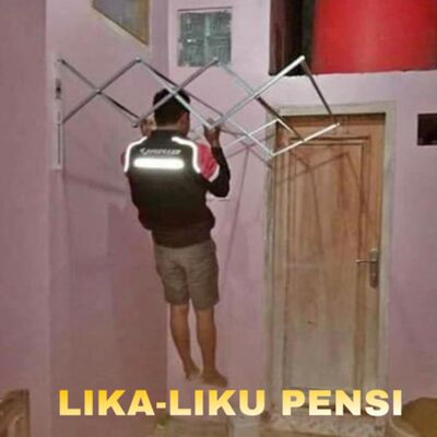 LIKA-LIKU PENTAS SENI