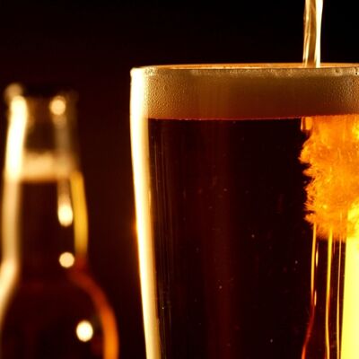 #LlámaloX 2x46: Cómo se produce la cerveza. Con José Antonio Reascos.