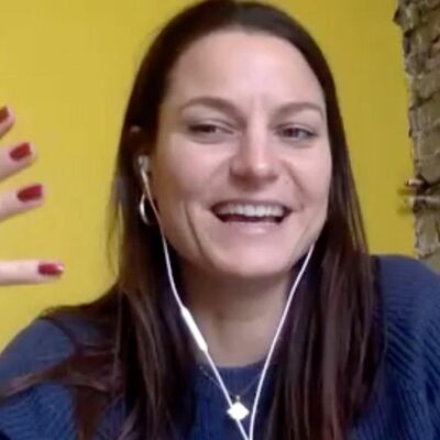 Niet vastzitten in je baan, maar leven in (financiële) vrijheid | #119 Suzanne van Duijn