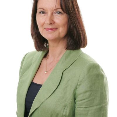 Speakers and Aspiring Speakers: WHY Hire a Presentation Coach?