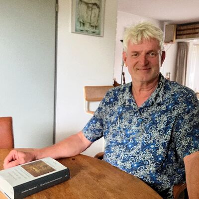 hans van reisen augustinus als een boom aan stromend water