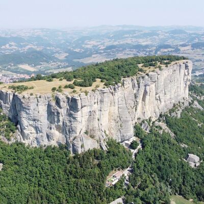 Vieni in via con Matteo Bertolotti - Pietra di Bismantova ospite Gino Montipò