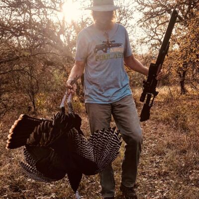 Umarex Air Saber Hog Hunt, African Safaris and Feeding Villages with Chris Cook