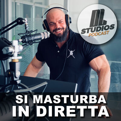 Si masturba in diretta 'sospeso il giornalista'