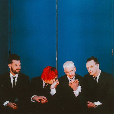 The 1975! MNEK! Charli XCX! Mallrat! + Hangs With Noah Kahan!