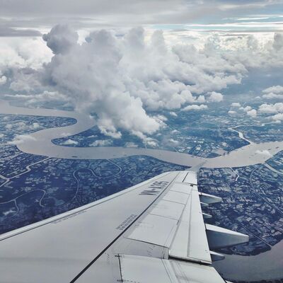 #6 - người lớn đi máy bay