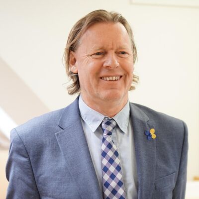 Alyn Ware - Peace Educator and Nuclear Disarmament Consultant