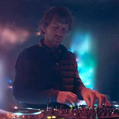 DJ NILS | KRYSHA MIRA LIVE | ROOFTOP TERRACE 02.06.18