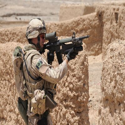 S10E16 Punching Above Our Weight: The Canadian Military at War Since 1867