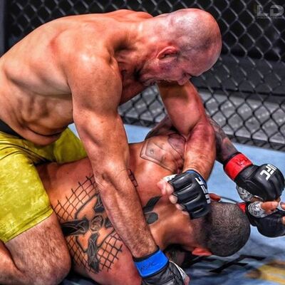 Santos vs Teixeira / Vegas 13