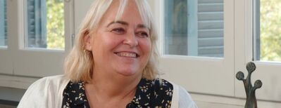11: Conversa amb Mariola Dinarès. La nova política sorgida de la revolució digital.