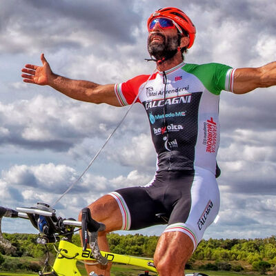 Carlo Calcagni: sopravvivo grazie alle terapie, ma vivo grazie a bici e sport!