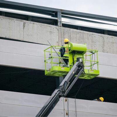 从老乡介绍到直播带岗：中国蓝领求职简史