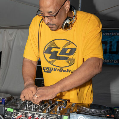 Episode 380: DJ Taz GRUV:Detroit - UnHibernating