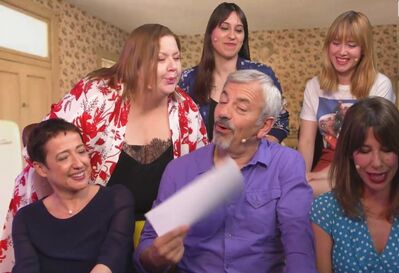 Las Chicas 1x05: Itziar Castro, Raquel Córcolores, Lara Alcázar y Carlos Sobera (25/08/2018)