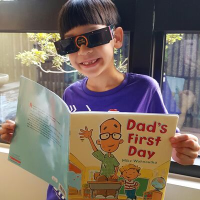 Ep.10 親子共讀 10：Dad's First Day