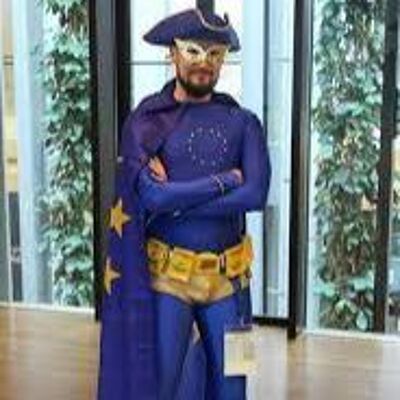 Jakso 47: Demokratia ja päätöksenteko EU:ssa (feat. Laura Nordström)