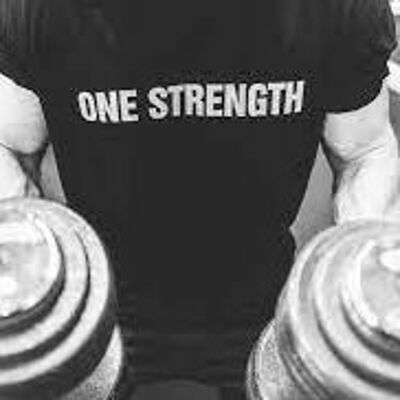 EP 63 Discussing Fitness , Power Lifting , Podcasting and much more with Lyle Davis