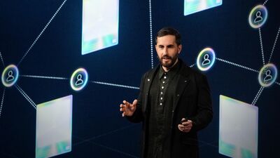 ¿Cómo los NFT están construyendo el futuro de Internet? | Kayvon Tehranian