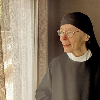 Zr. Hildegard Koetsveld Zizioulas Priesters van de schepping Eucharistie