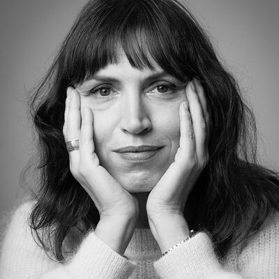 #146 Vanessa Springora, autrice : « Mon père est mort quelques jours après la parution du “Consentement”, et j’ai pensé que c’était le livre qui l’avait tué »