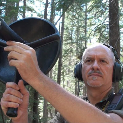 Sasquatch Researcher Darrin Smith Is Here Telling His Encounters & Findings. 