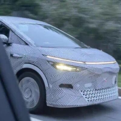 外观不输理想 小鹏X9最新谍照曝光 眯眯眼终于取消