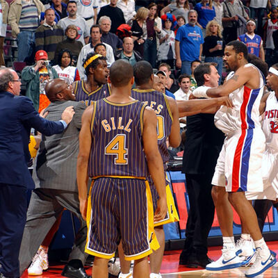 Ep.3 La PELEA del Palace of Auburn Hills - año 2004