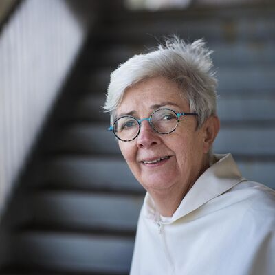 #9 Holkje van der Veer: “Ik zie om mij heen zoveel geteisterde harten”