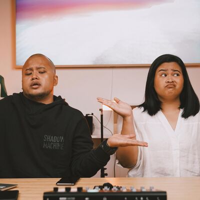 Kriteria cari pasangan? Dia atau bukan?