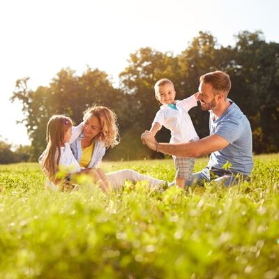 Fecondazione eterologa: per essere padre non sono i geni a contare, ma l'amore e la vicinanza