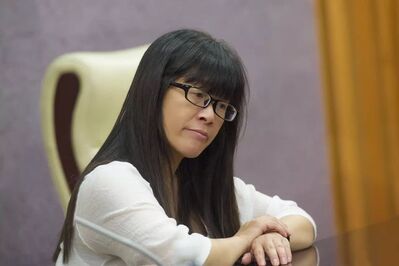 余秀华 与她的诗歌“难道还有明天，可惜还有明天。”