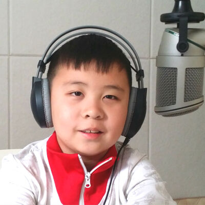 【小小金话筒】8岁嘟嘟现场口算快过于霞用计算器！护士妈妈热衷于孩子各种活动。