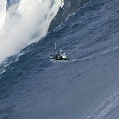 Ten Minutes In Lituya Bay