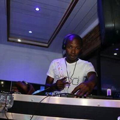 Dj Hloni - Circles.mp3