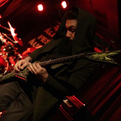 EP 64 Meet Iranian Multi-Instrumentalist and Viral Star - Nadi Norouzian!