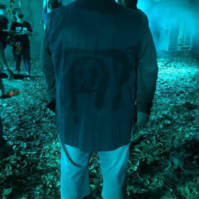 EP303｜鬧鬼的廢棄飯店拍鬼片，背後竟然出現...... ft.劉國劭 蕃薯