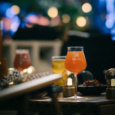 咖啡与啤酒的殊途同归，你的第一口精酿也不必是苦的