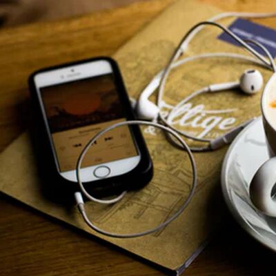 PODCAST Pak We Episode 1 - Pak We Manas Dengan Asap