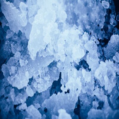 Why Do Frozen Lakes and Rivers Howl in the Night?
